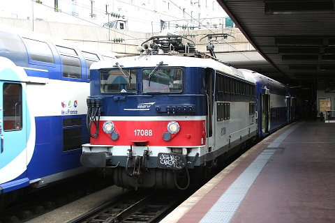 SNCF BB17000 no. 817088 arriving at Paris Gare du Nord on 25th June 2008.