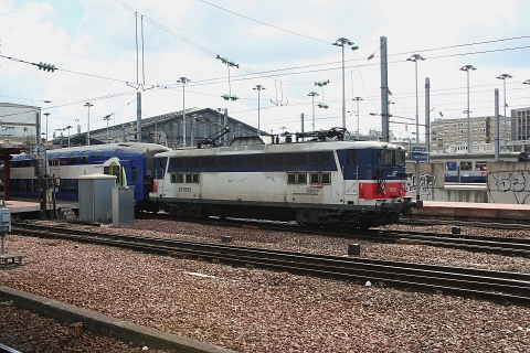 SNCF BB17000 no. 817055 departing from Paris Gare du Nord on 25th June 2008.