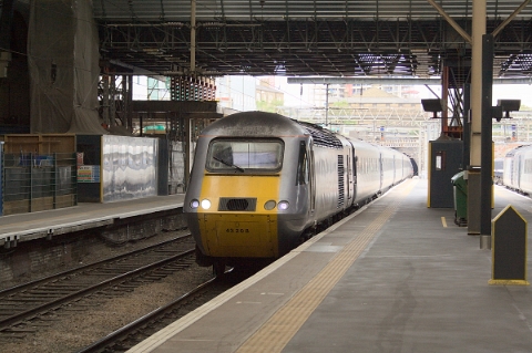 East Coast HST class 43 no. 43208 arriving at London Kings Cross on 29th August 2011