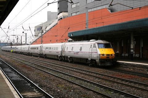East Coast DVT no. 82230 leading the 1Y23 11:00 Newcastle to Kings Cross service at Doncaster.