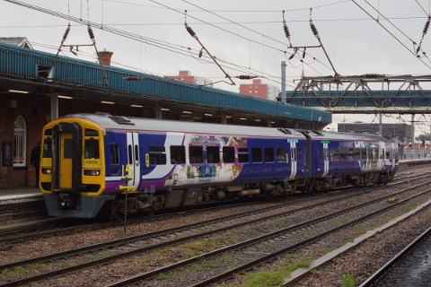 Northern class 158 no. 158792 arriving Doncaster platform 3b with a service to Scarborough on 18th May 2016.